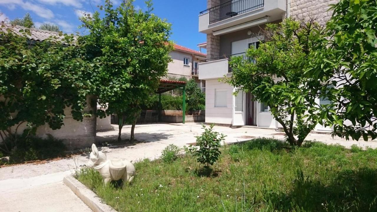 Affabilis Vip House Apartamento Trogir Exterior foto